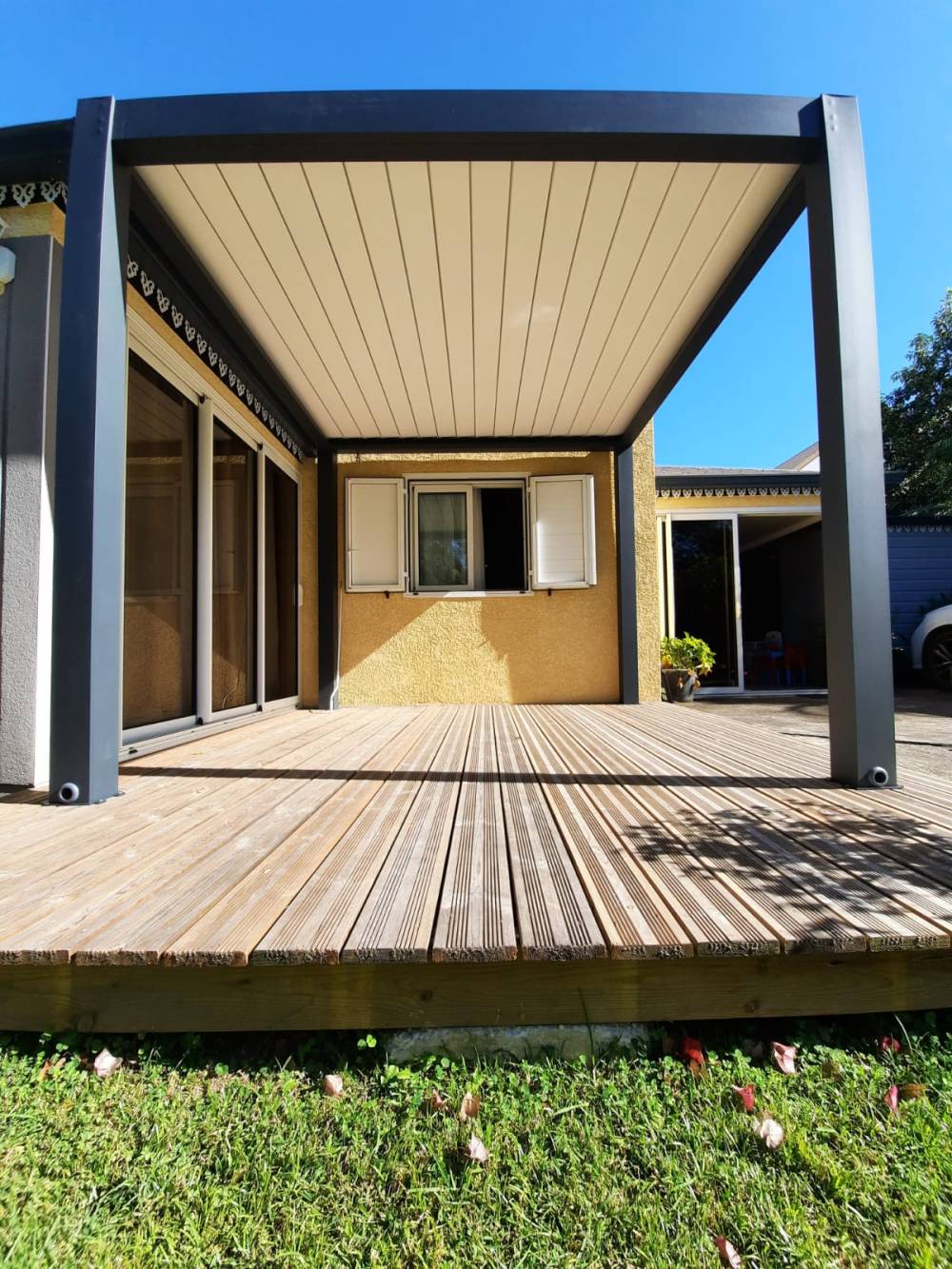 Pergola (1)